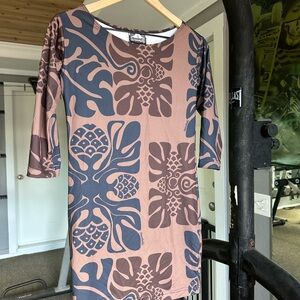 Manuhealii Brown and Black Kourtney dress